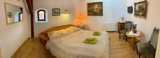 Мини-отель Guest House Kamienica Biala Казимеж-Дольны Двухместный номер с 1 кроватью и собственной ванной комнатой-24
